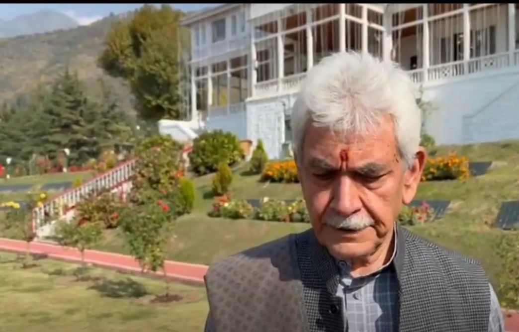 Sonu Nigam’s Srinagar Concert Will Boost Tourism and Local Artistes: LG Manoj Sinha  Says talented local artists are the pride of Kashmir, they deserve global platforms