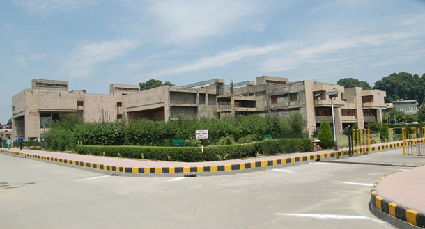 HC Summons Top Education, Power Officials for Defying Court Orders in Contempt Proceedings