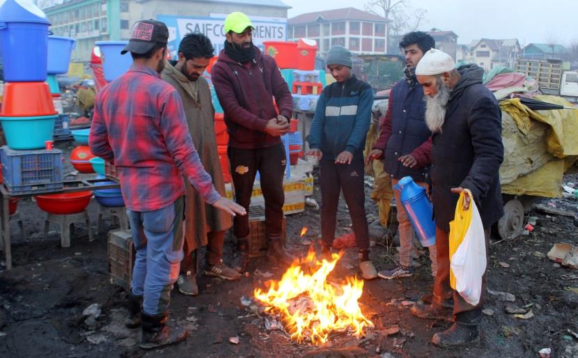 Srinagar Records Season’s Coldest Night at -3.2°C