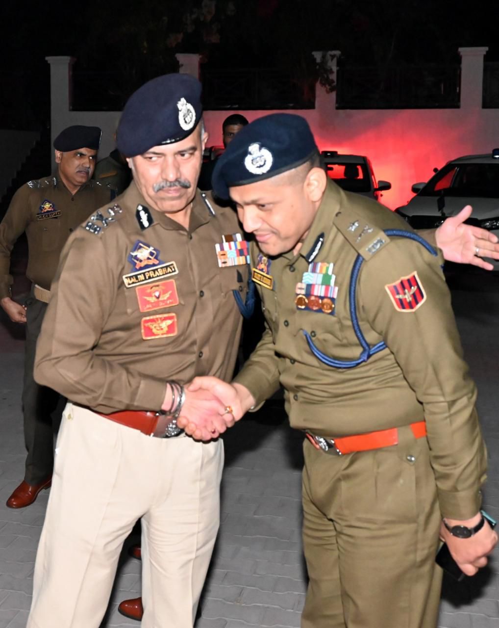 J&K DGP Reviews Security Wing, Stresses Stronger Preparedness
