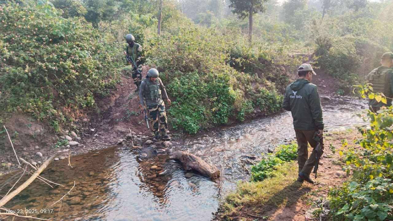 BSF, Police Carry Out Joint Search Operation In Kathua BSF, Police Carry Out Joint Search Operation In Kathua