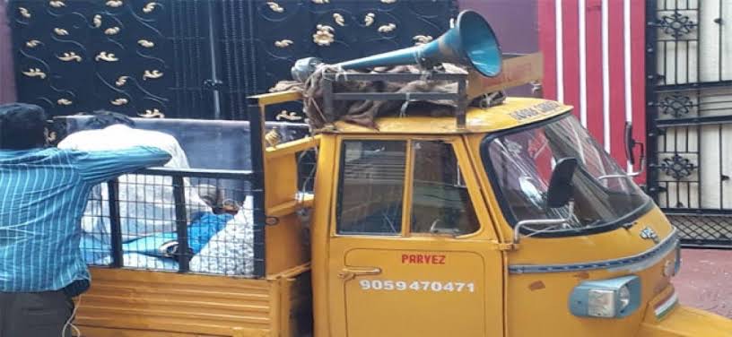 SDM Zainapora Bans Use of Megaphones by Mobile Vendors to Check Noise Pollution