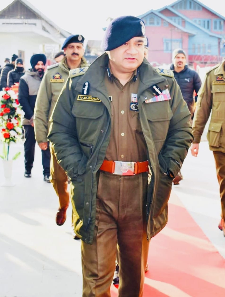 IGP Kashmir V.K Birdi Greets People on Prakash Gurpurab of Guru Gobind Singh Ji