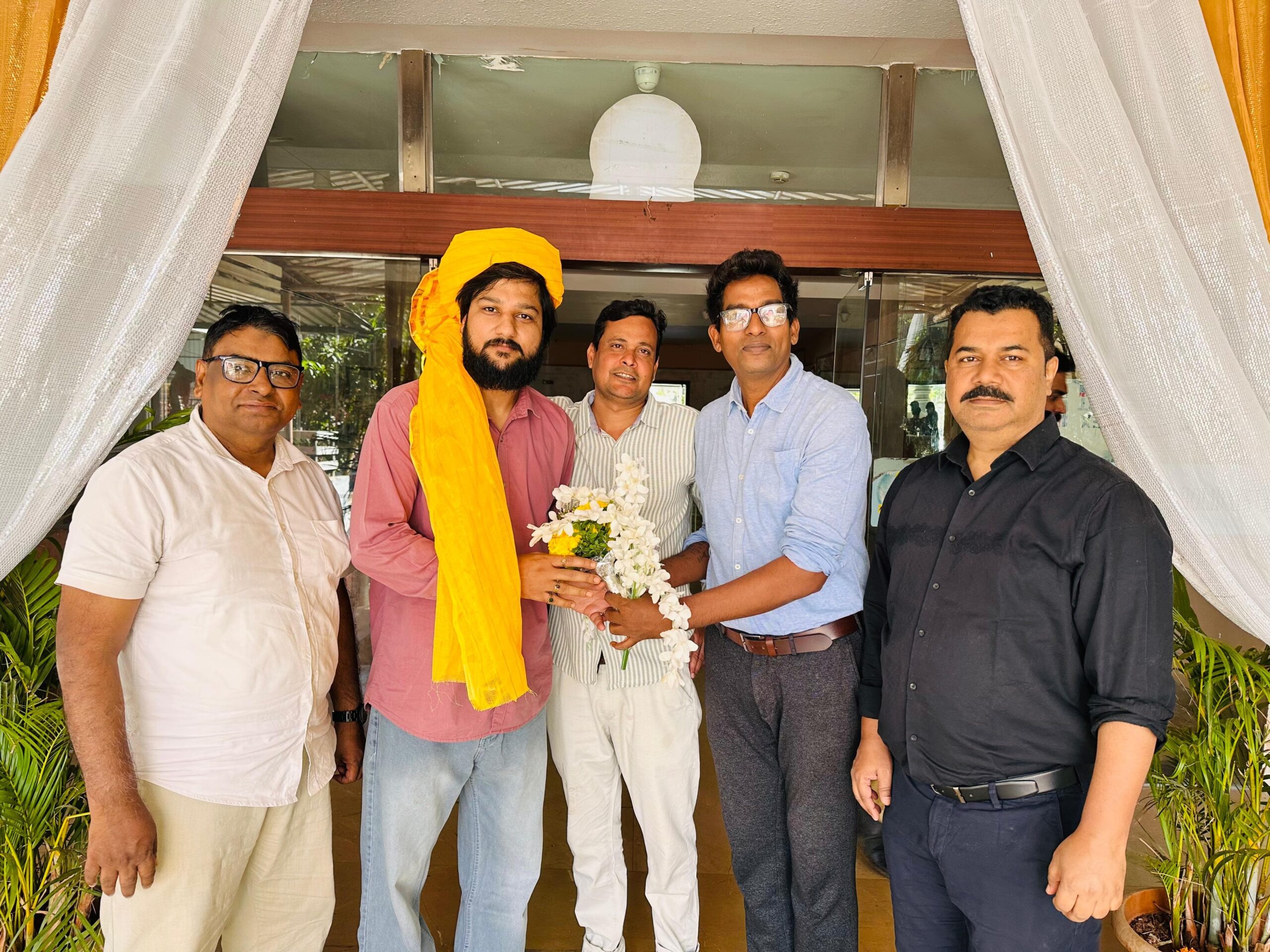 R K Events Mumbai Owner Rakesh Kumar Meets Vivek Bali, Discusses Youth Opportunities in J&K